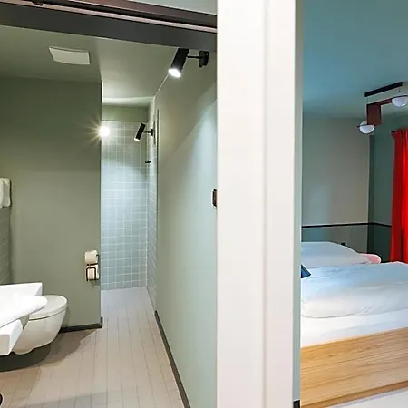 Hotel Am Kloster - Domäne Möllenbeck 3*